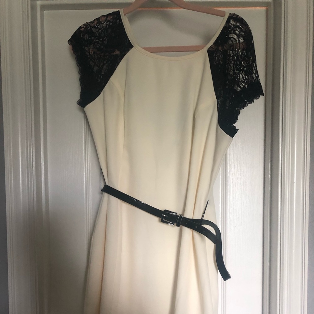 White and black lace formal Bisou Bisou dress